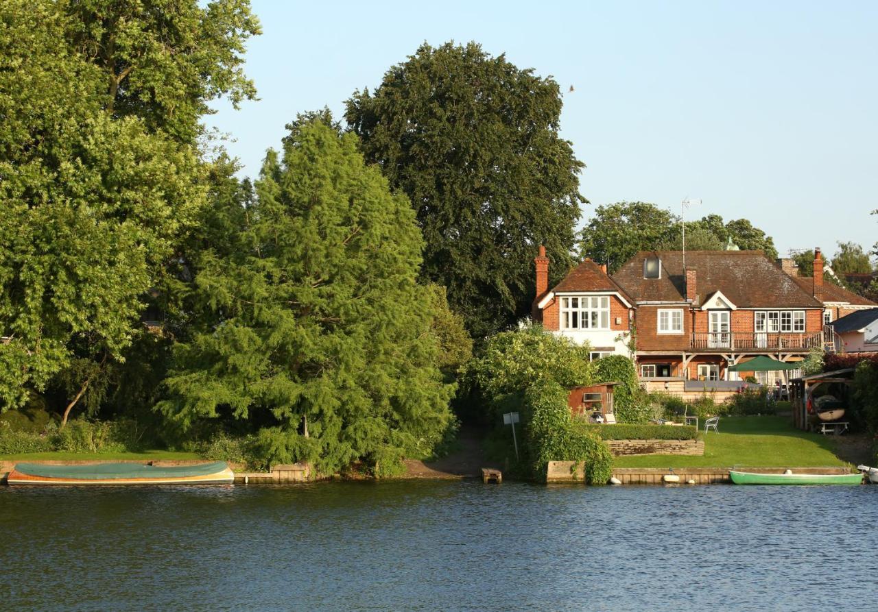 Inverloddon Bed And Breakfast, Wargrave Reading Exterior photo